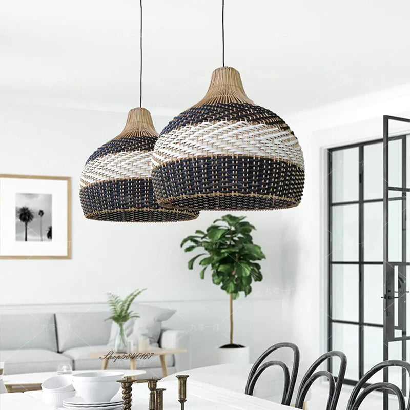 Suspension en rotin bicolore à chevrons, douze coloris, Ø 30 à 60 cm