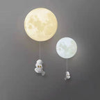 Applique murale lune avec astronaute suspendu, LED pour enfant