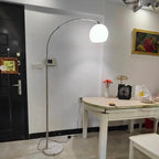 Lampadaire arc chromé, dôme blanc ou orange, socle en marbre
