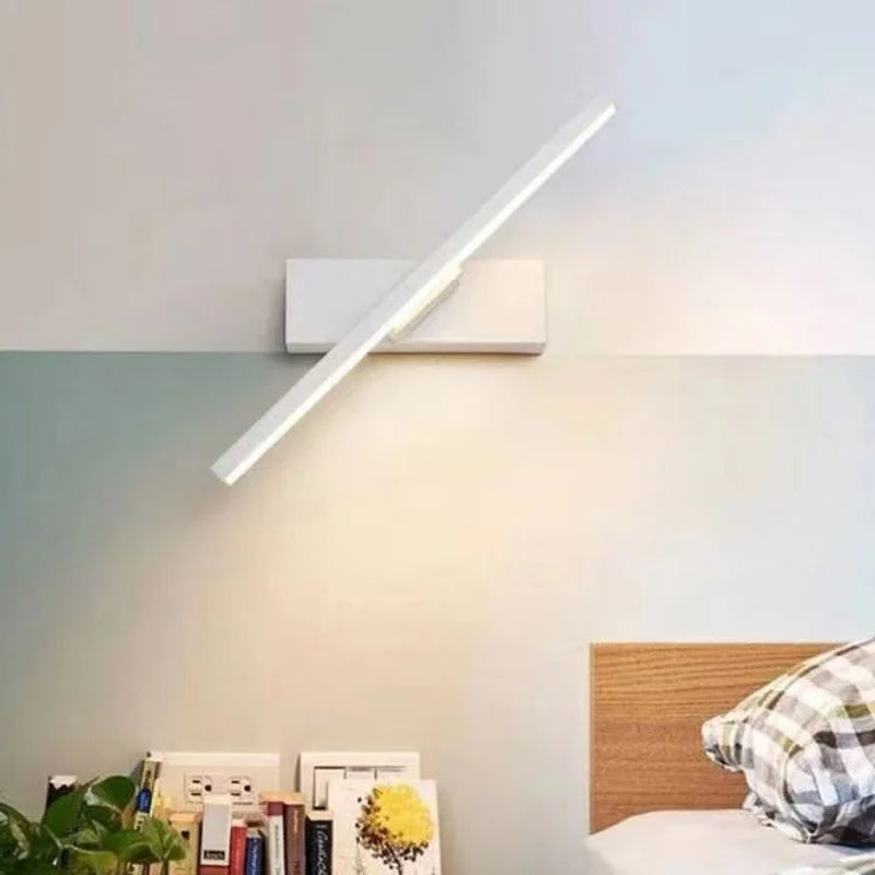 Applique murale LED à barre pivotante sur 330°, noire ou blanche