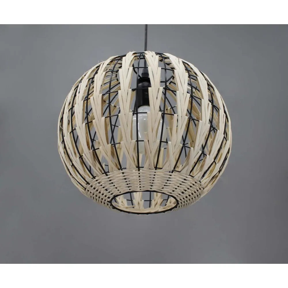 Suspension boule en lamelles d'osier sur armature noire, Ø 30 cm
