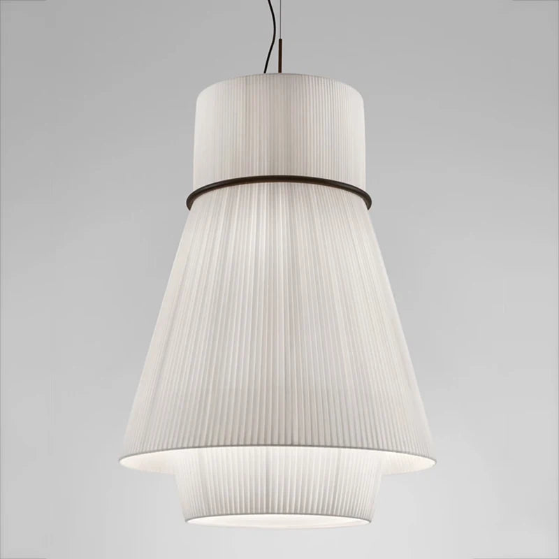 Suspension en tissu plissé blanc à ceinture noire, quatre formes