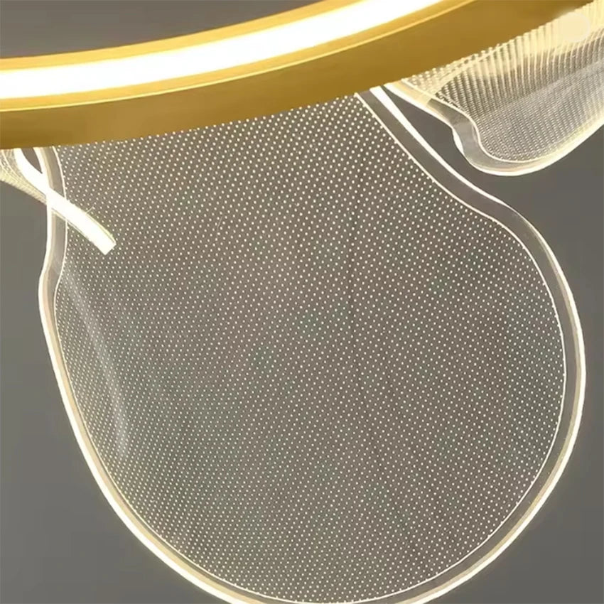 LED intégrée et câbles réglables jusqu'à deux mètres