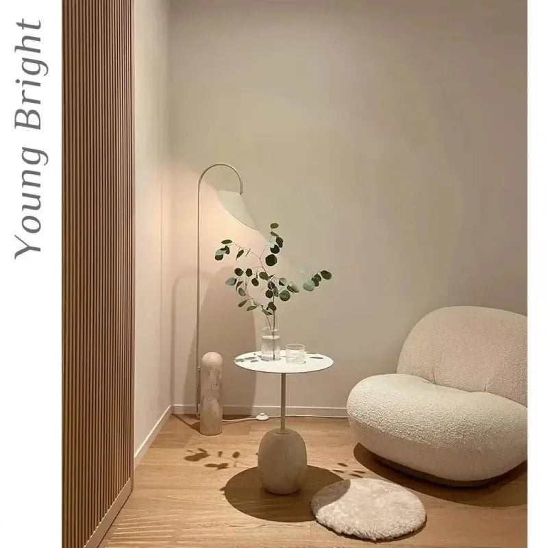 Lampadaire arc à abat-jour feuille et socle en marbre, 136 cm