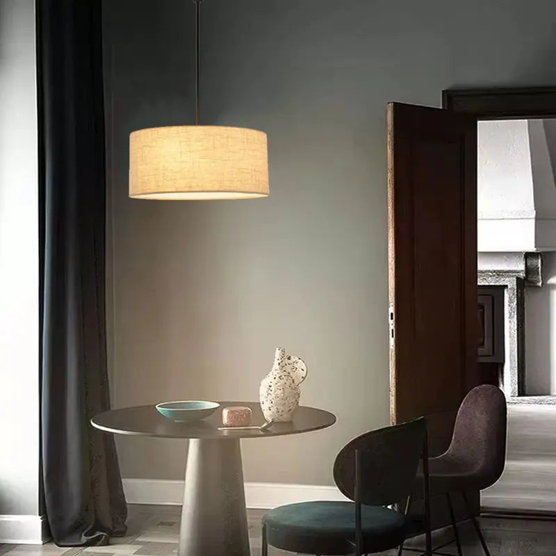 Suspension en lin tambour Ø 40 cm sur tige, quatre coloris de toile