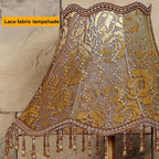 Lampe de bureau vintage en résine à anses ajourées, 3 abat-jour