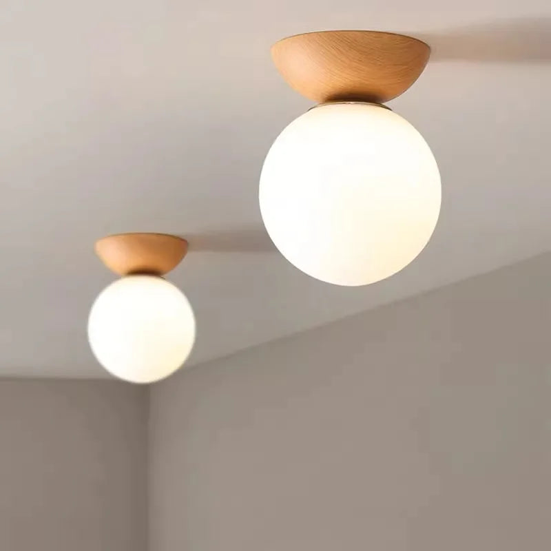 Ampoule LED de 5 W livrée avec le plafonnier