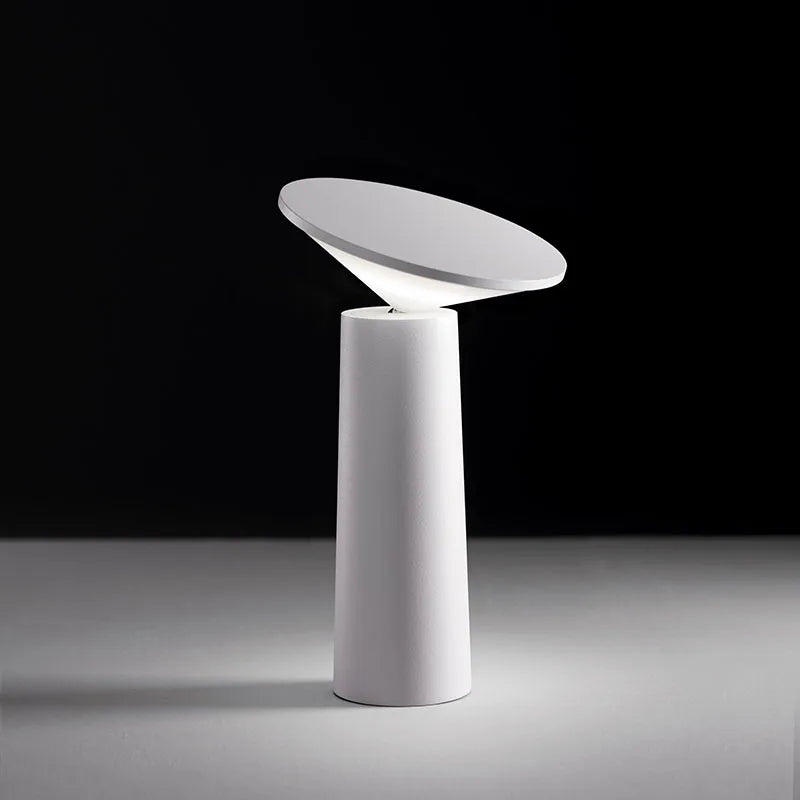 Lampe de table sans fil à tête conique orientable, noire ou blanche