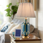 Lampe à poser en céramique vert émeraude et or, abat-jour plissé
