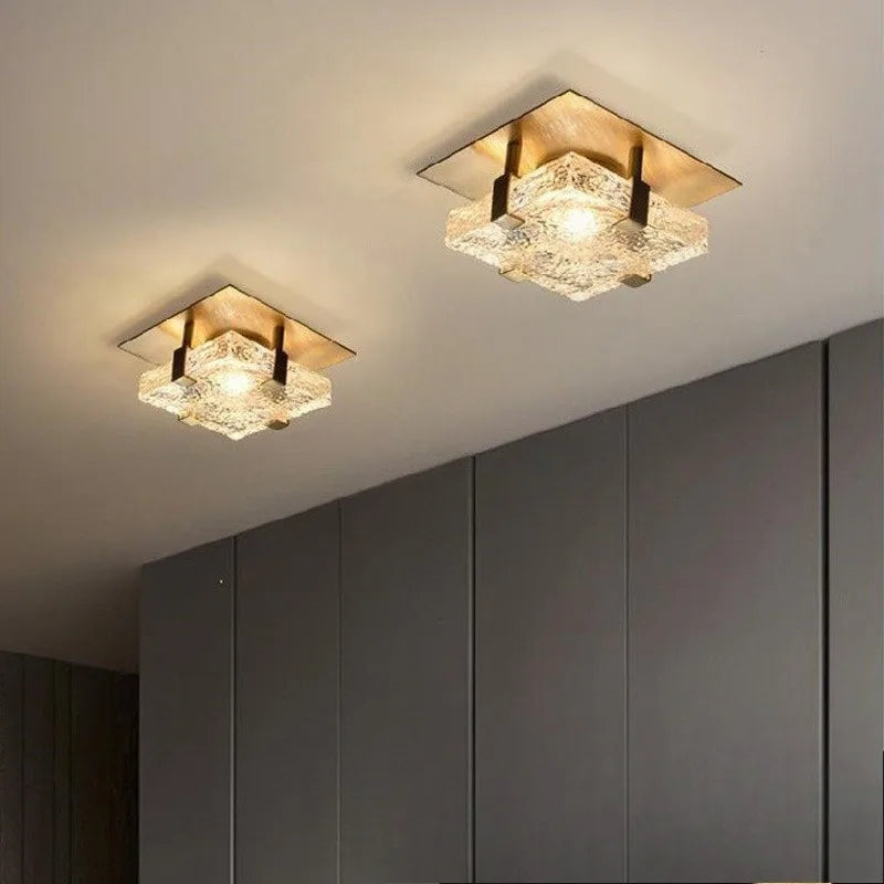 Plafonnier LED carré en verre texturé et plaque dorée, 15 à 25 cm