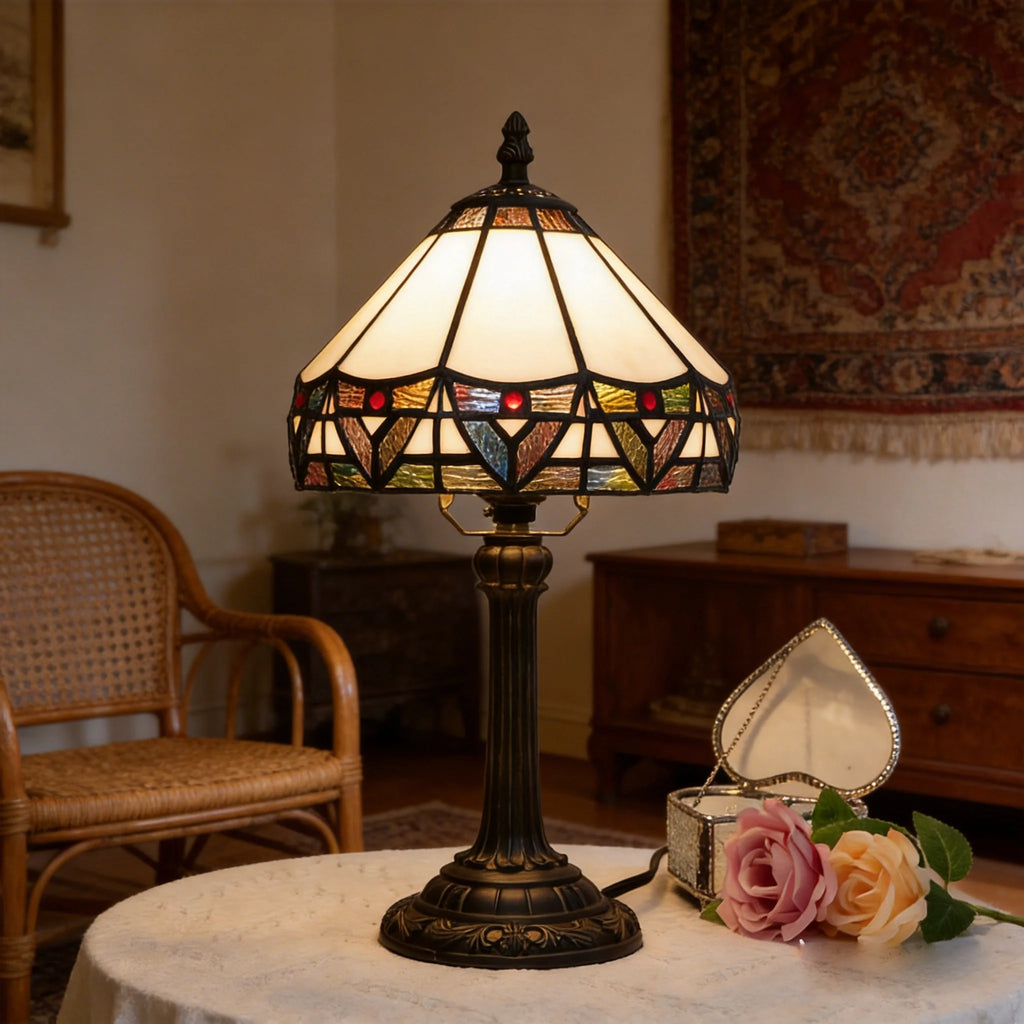 Petite lampe de chevet Tiffany en vitrail blanc, frise de feuilles