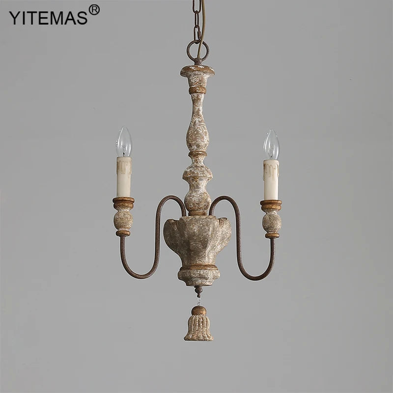 Lustre en bois tourné à 3 bras et chandelles, style rétro