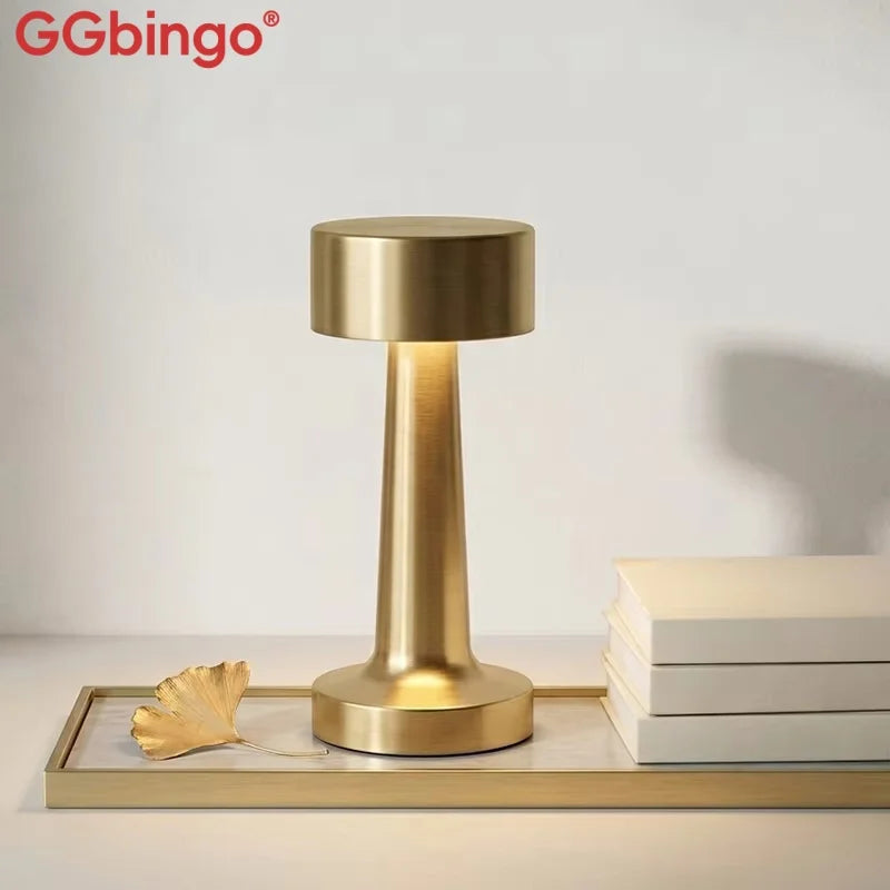 Lampe sans fil à tête cylindrique et lumière modulable