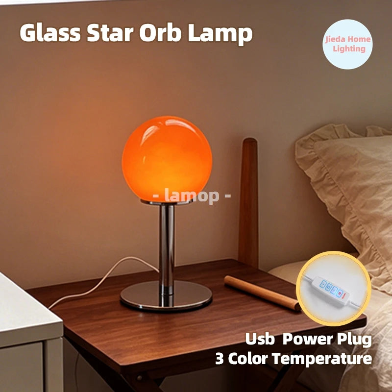 Lampe de chevet globe en verre de 12 cm sur tige chromée, 24 cm