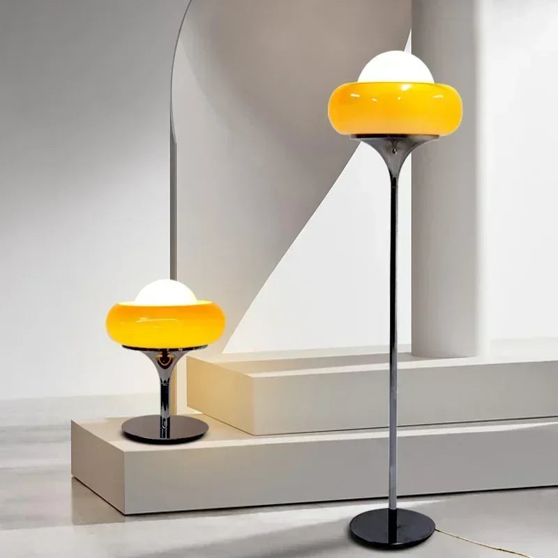 Lampe œuf au plat en verre orange ou ambré, à poser ou lampadaire