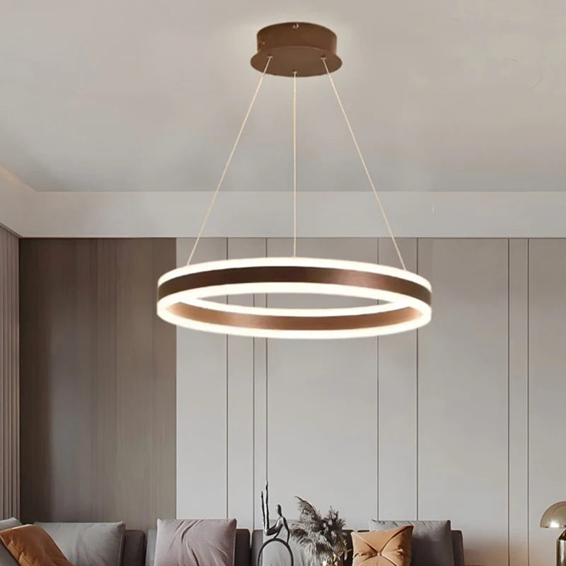 Un cercle lumineux pour table ronde et séjour