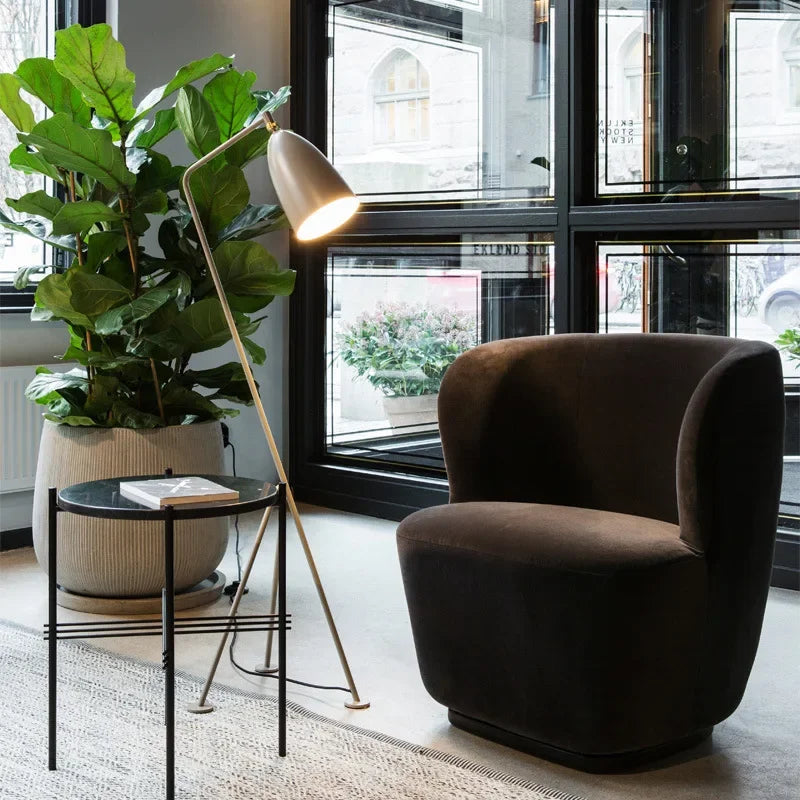 Lampadaire trépied à tête obus orientable, noir ou blanc, 133 cm