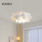 Suspension lotus à larges pétales blancs, Ø 40 à 60 cm, LED fournie