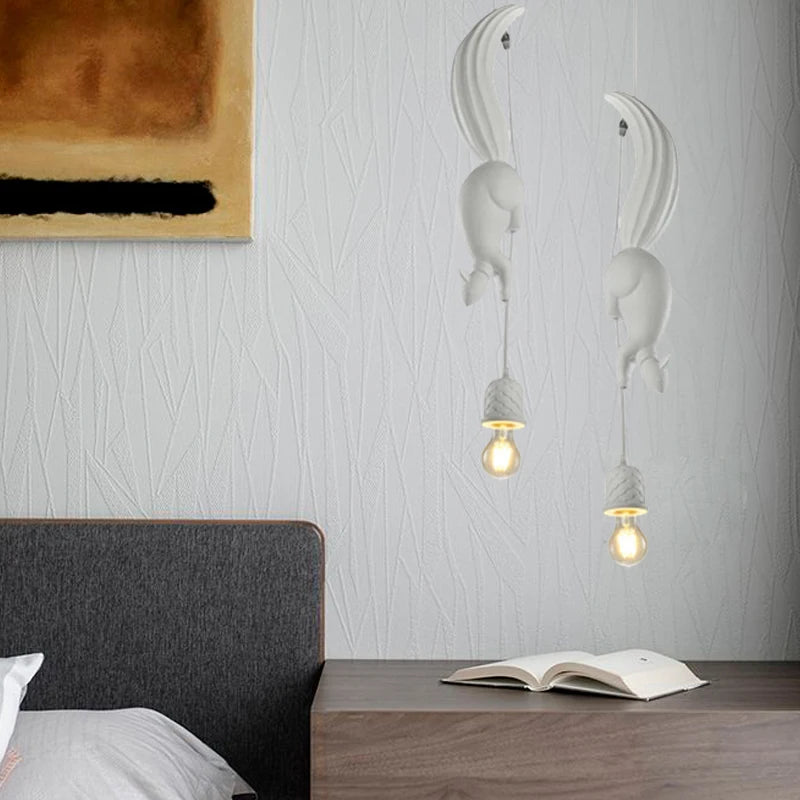 Suspension écureuil en résine pour chambre d'enfant, douille E27