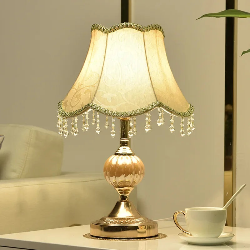 Lampe de chevet vintage à pampilles, pied doré ou blanc, 40 cm