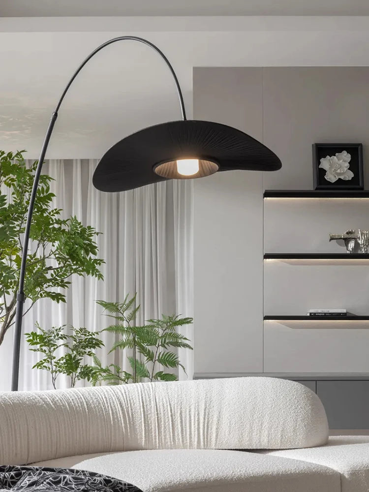 Lampadaire arc à abat-jour capeline en tissu noir, Ø 60 cm