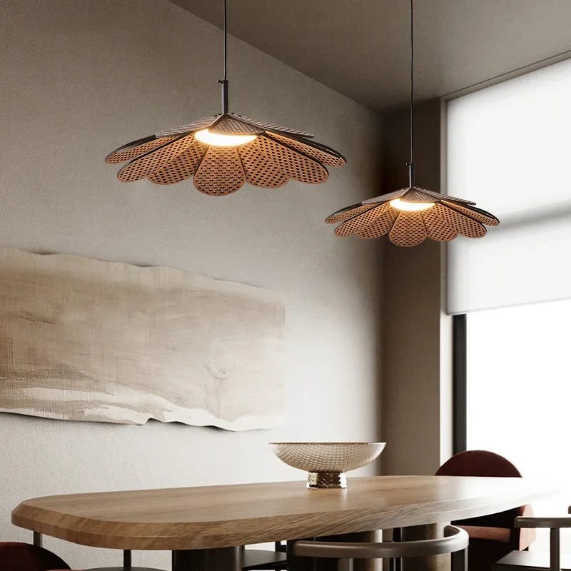 Suspension en bois à pétales de style japonais, Ø 40 cm, LED