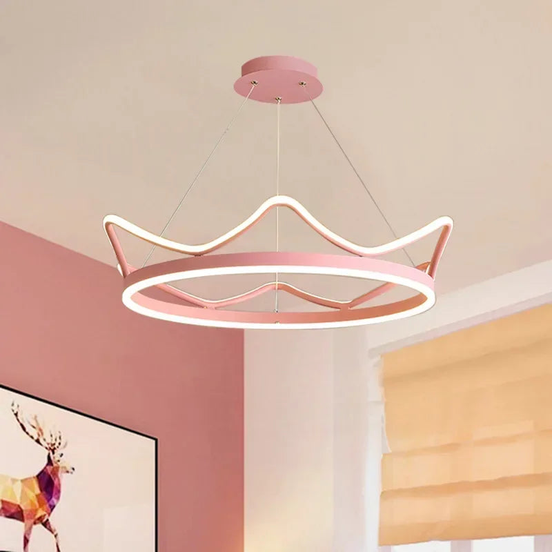 Lustre couronne lumineuse en LED rose ou dorée
