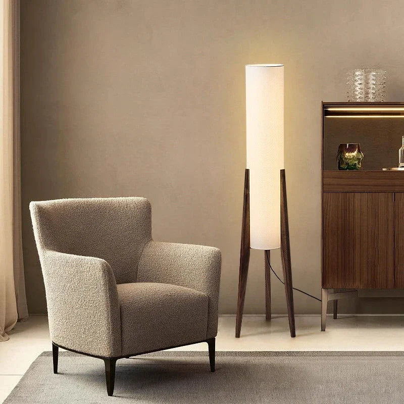 Lampadaire trépied en bois massif et colonne de tissu blanc