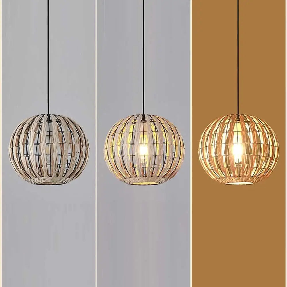 Suspension boule en lamelles d'osier sur armature noire, Ø 30 cm