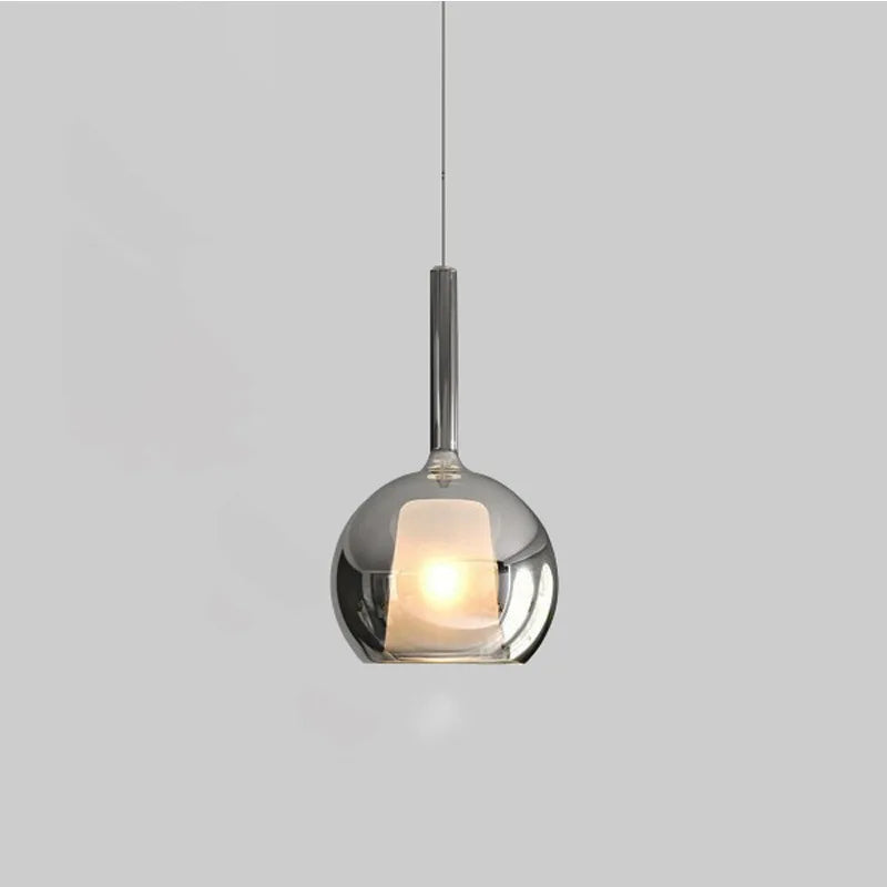 Smoky grey / Warm light