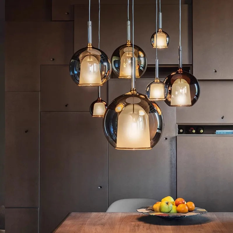Suspension boule en verre miroir ou fumé
