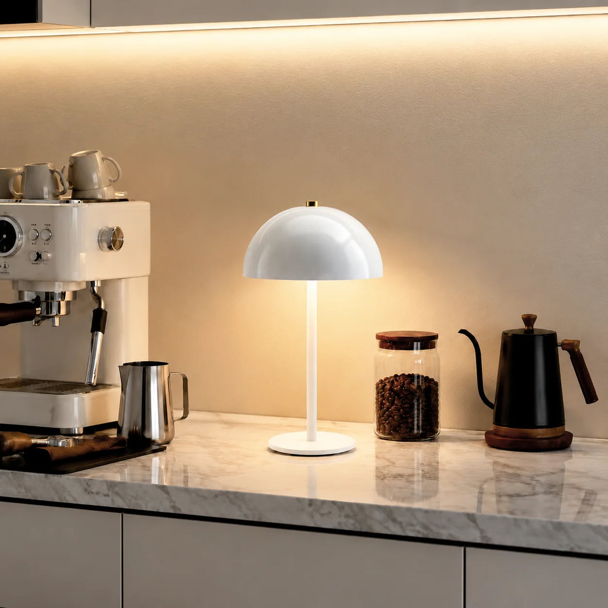 Lampe champignon sans fil à dôme laqué, tactile, cinq coloris