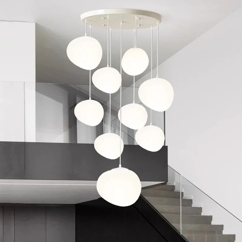 Suspension cascade de globes pour escalier et double hauteur