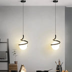 Suspension spirale et globe opalin Ø 18 cm, blanc, doré ou noir