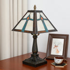 Lampe de table style Mission en vitrail, abat-jour pyramidal 28 cm