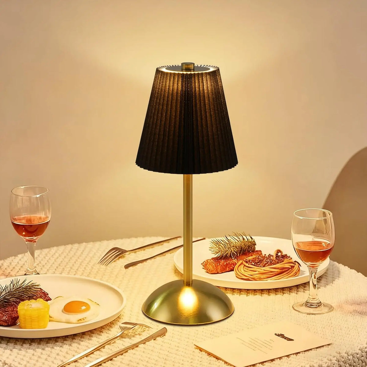 Lot de 2 lampes de table sans fil, abat-jour plissé et pied doré