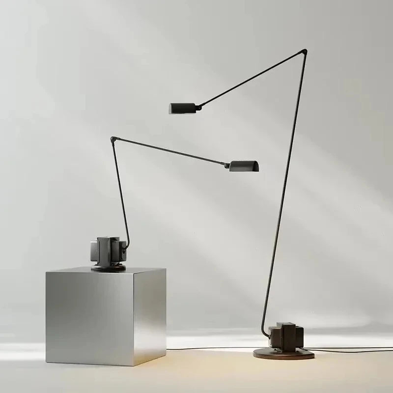 Lampadaire liseuse à bras articulé LED, 161 cm, quatre coloris