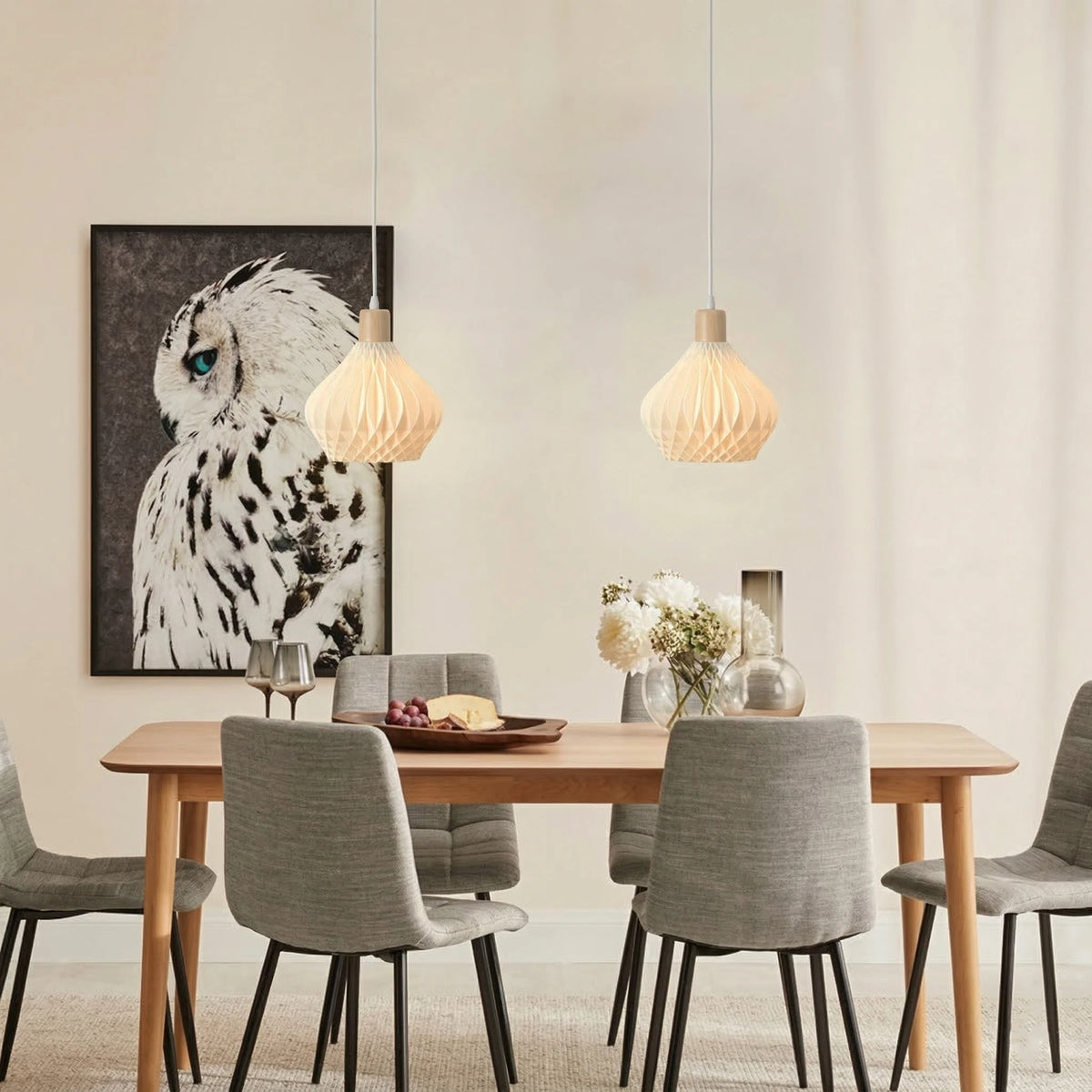 Une petite suspension blanche pour la chambre