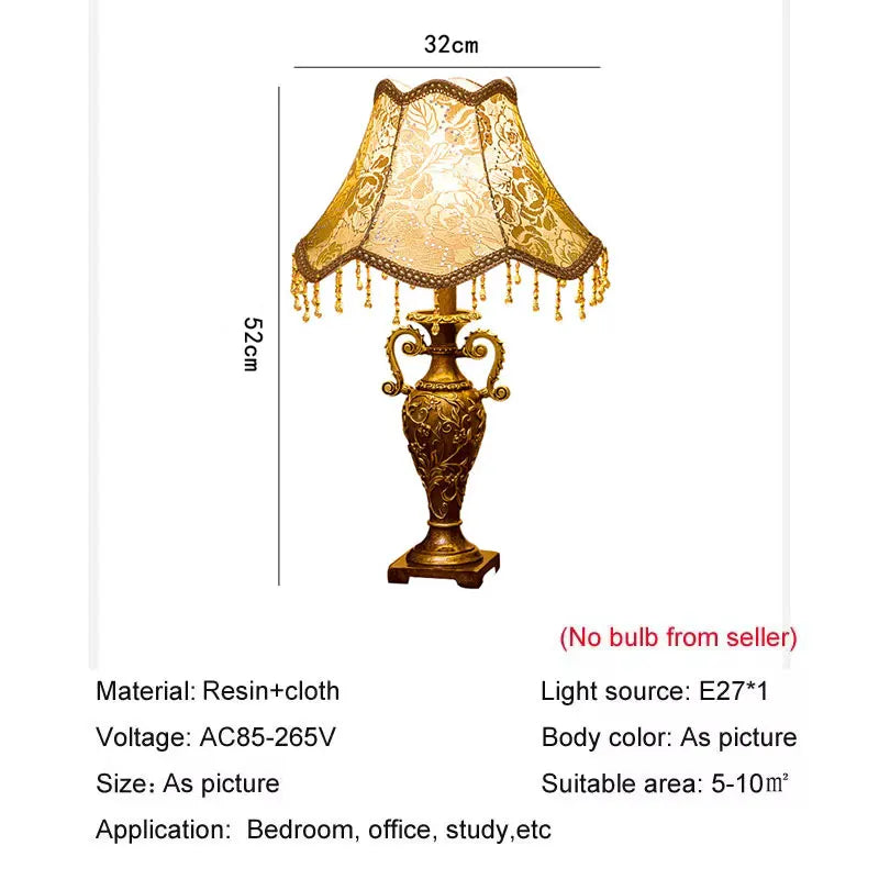 Lampe de chevet vintage en résine dorée, abat-jour brocart à perles