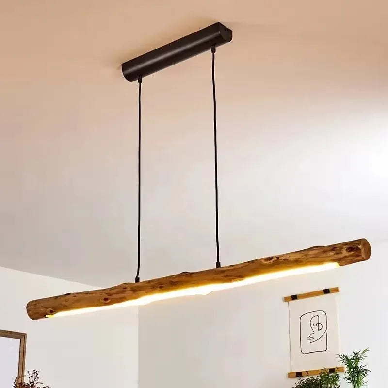Suspension bûche en bois naturel et ruban LED