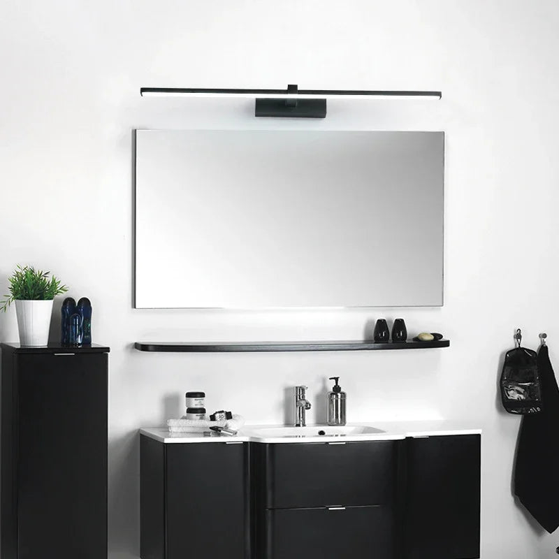 Une barre LED déportée façon lampe de tableau