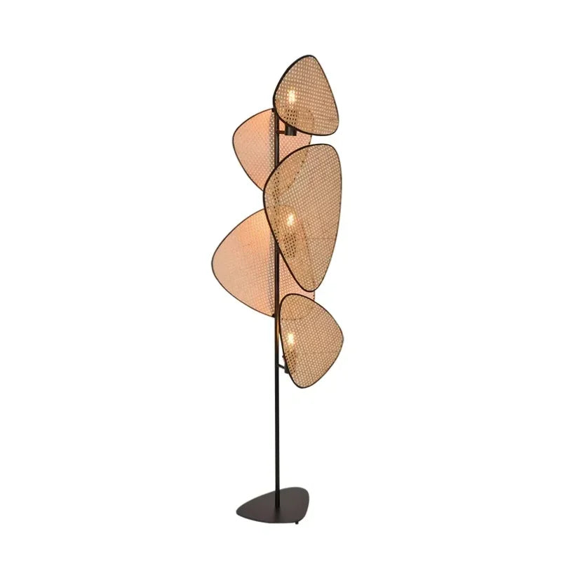 Lampadaire en cannage de rotin à pétales superposés, 179 cm