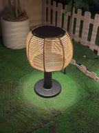 Lampe champignon solaire tressée effet rotin, chaînette, 33,5 cm