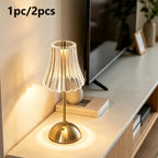 Lampe de chevet sans fil dorée, abat-jour cannelé transparent