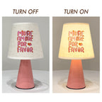 Lampe de chevet rose à inscription More Amore Por Favor, USB