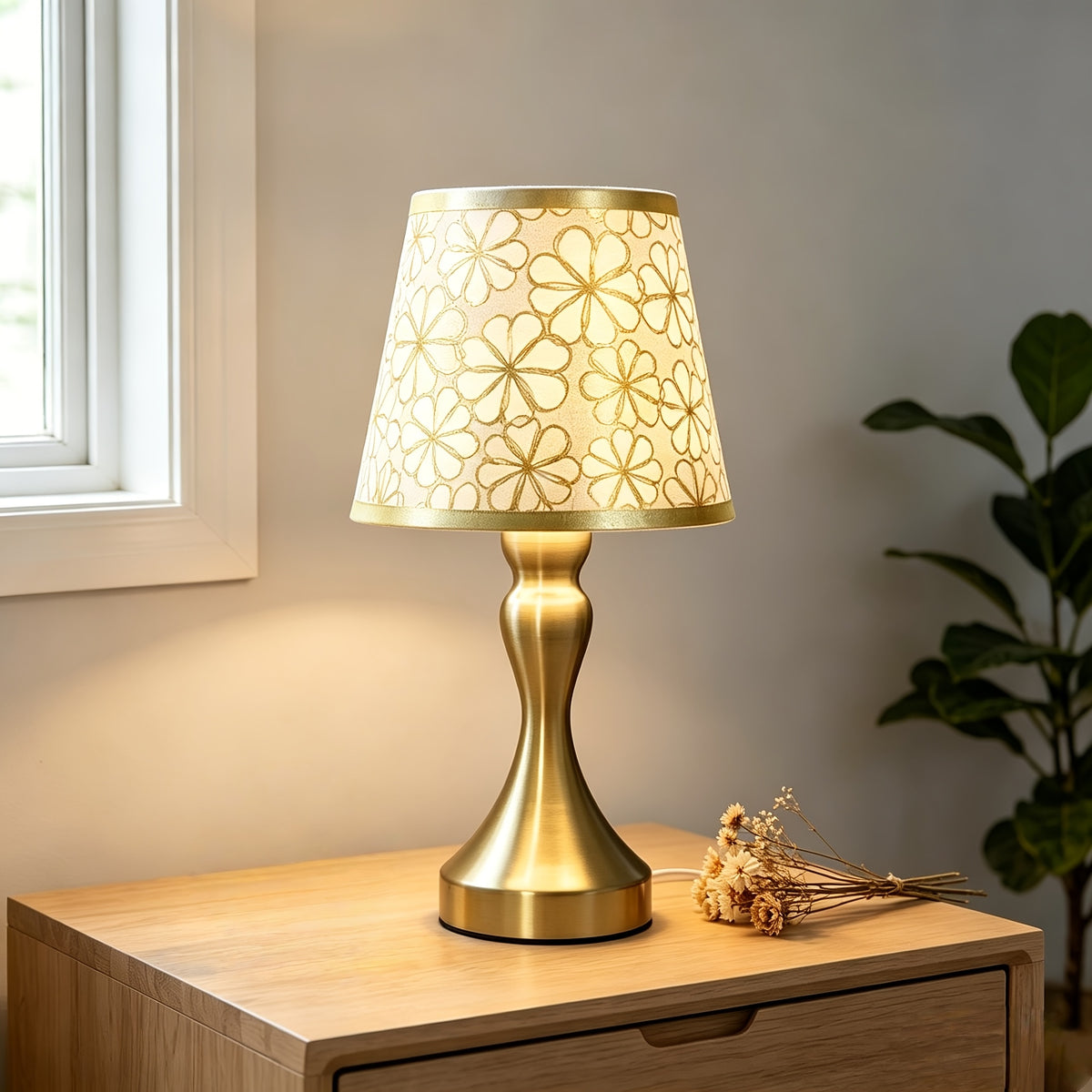 Lampe de chevet dorée à abat-jour fleuri en tissu, alimentation USB