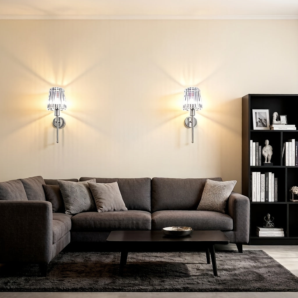 Lot de 2 appliques murales chromées, abat-jour en cristal taillé