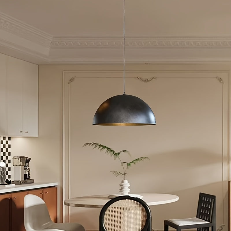 Suspension dôme en métal noir martelé à intérieur doré, Ø 40 cm