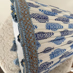 Abat-jour plissé à motif paisley bleu, galon et glands, Ø 30 cm