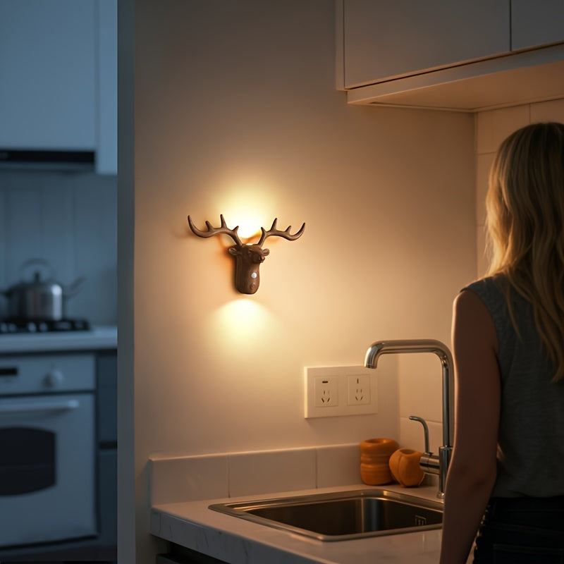 Applique murale tête de cerf LED à détecteur, sans fil rechargeable